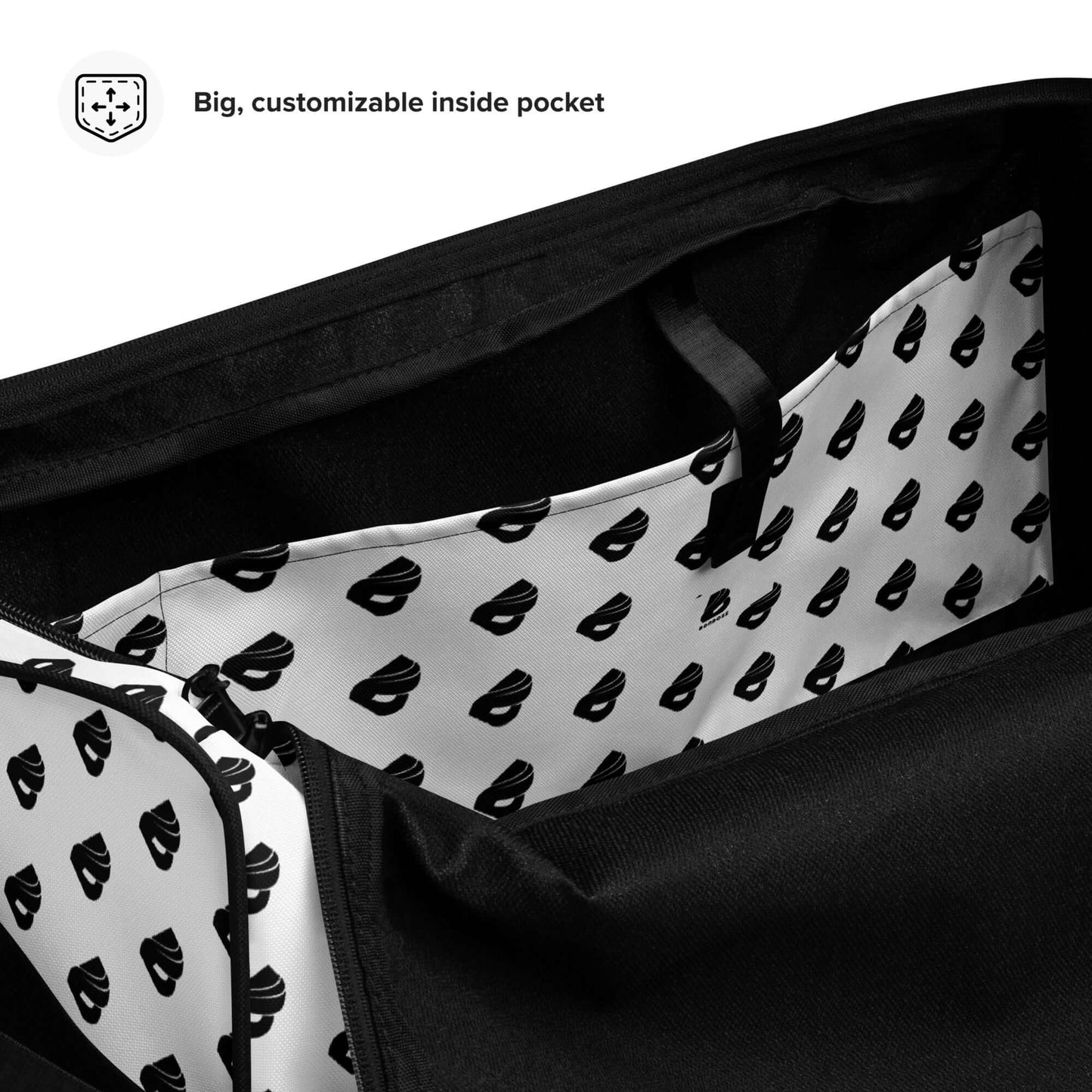 Weekender N°30 bag with large customizable inside pocket, featuring adjustable straps and ample storage for travel or gym use.