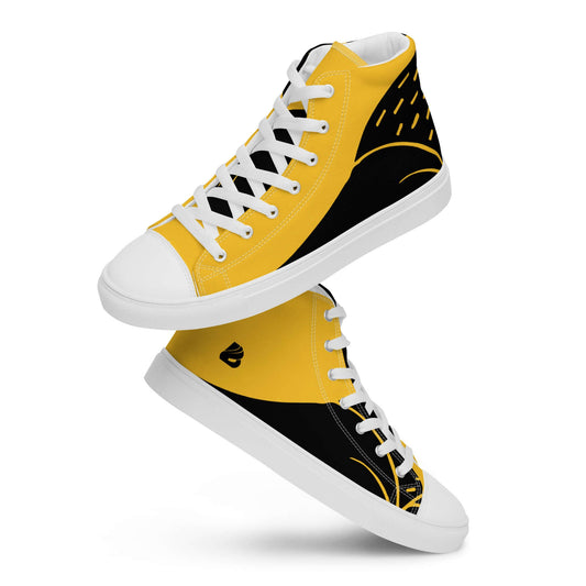High-Top Leinenschuhe für Herren N°8, gelbe und schwarze Design-Sneaker mit weißen Schnürsenkeln, atmungsaktiv und handgefertigt.