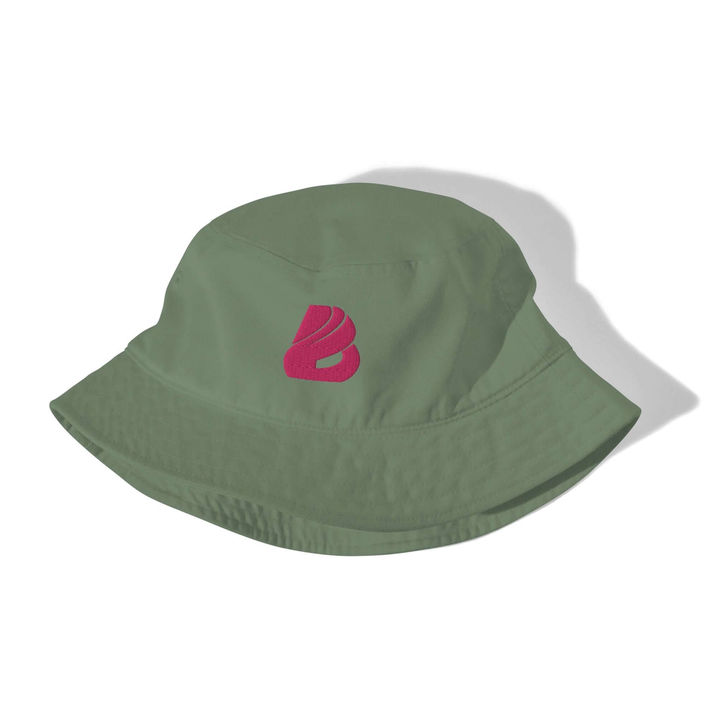 Fischerhut aus Bio-Baumwoll-Twill N°0 in grün mit pinkem Logo, umweltfreundlicher Hut aus 100% atmungsaktiver Baumwolle. Stilvoller Sommerhut.