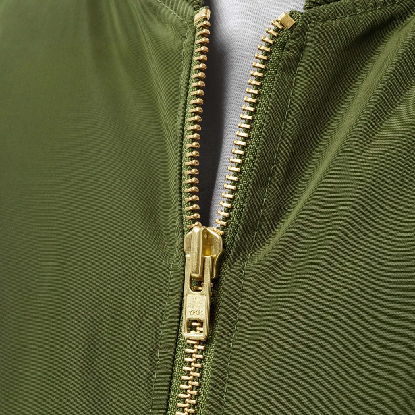 Premium Recycelte Bomberjacke