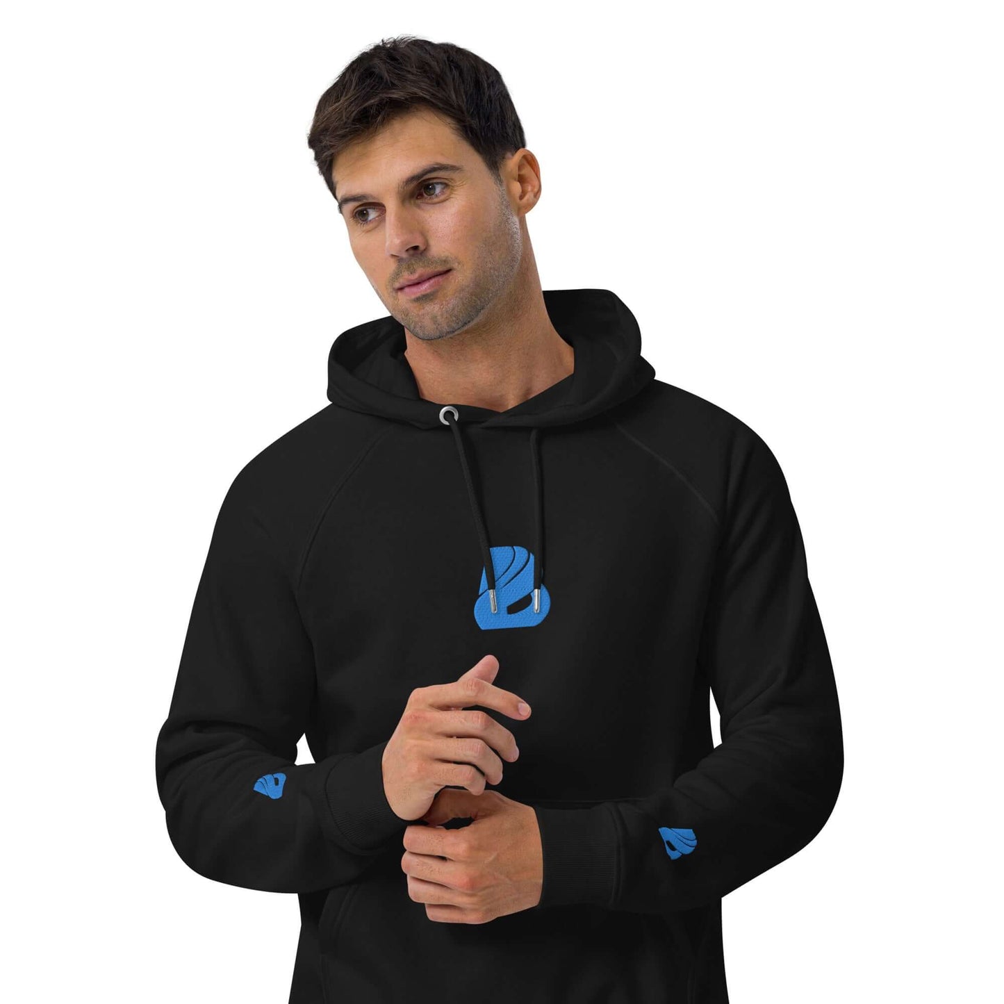 Man wearing Unisex Bio-Raglan-Hoodie N°3 in black with blue accents