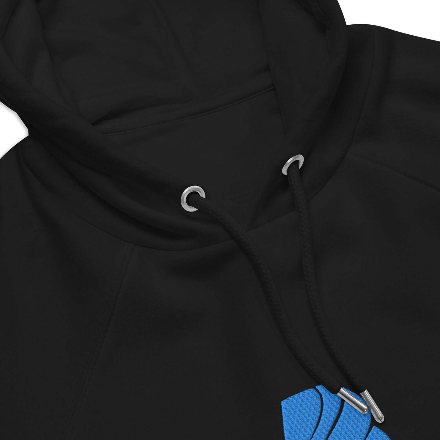 Close-up of Unisex Bio-Raglan-Hoodie N°3 in black with blue accent, highlighting soft fabric and comfortable design.