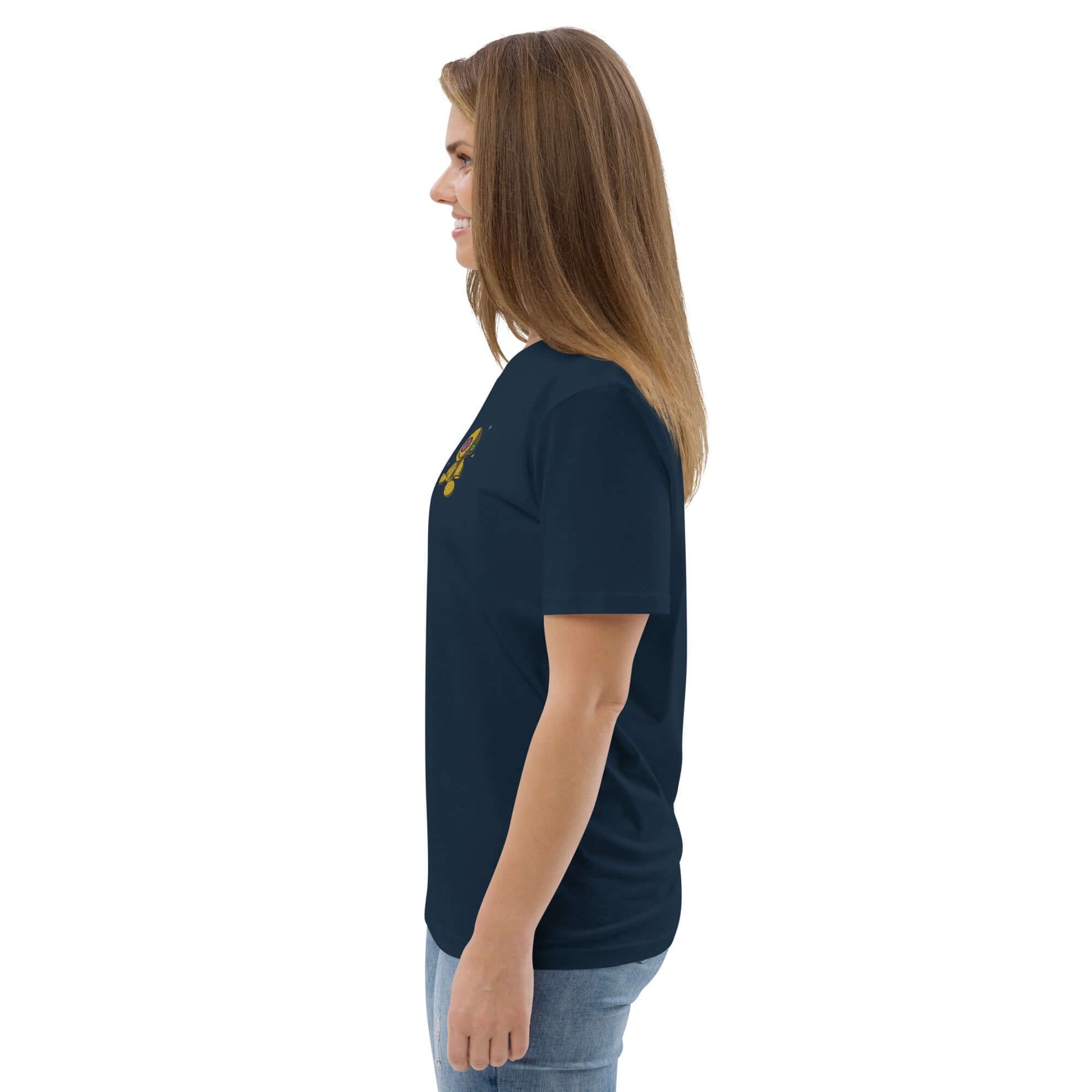 Side view of woman wearing Unisex-Bio-Baumwoll-T-Shirt N°1, eco-friendly and comfortable organic cotton, in navy blue.