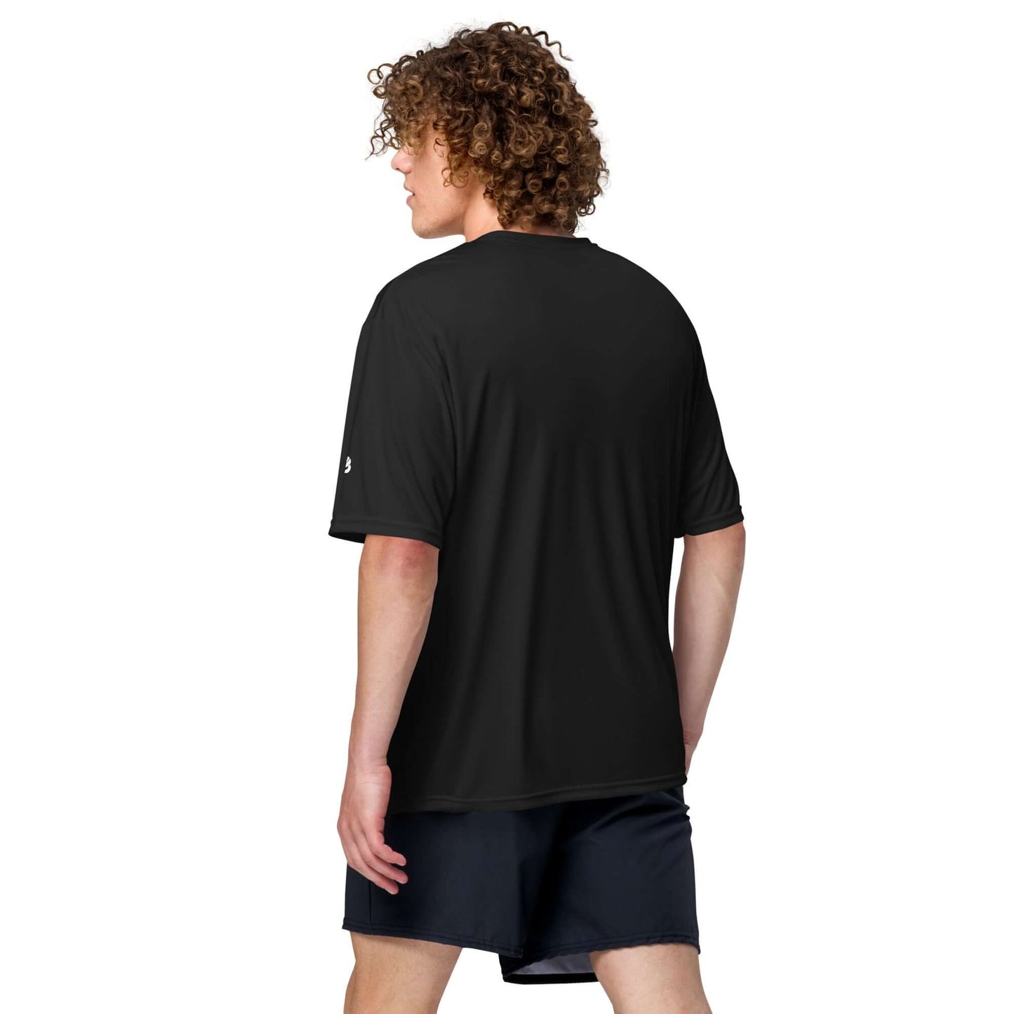 Back view of model wearing Unisex Performance T-Shirt mit Rundhalsausschnitt N°0, showcasing moisture-wicking fabric in black for sports activities.