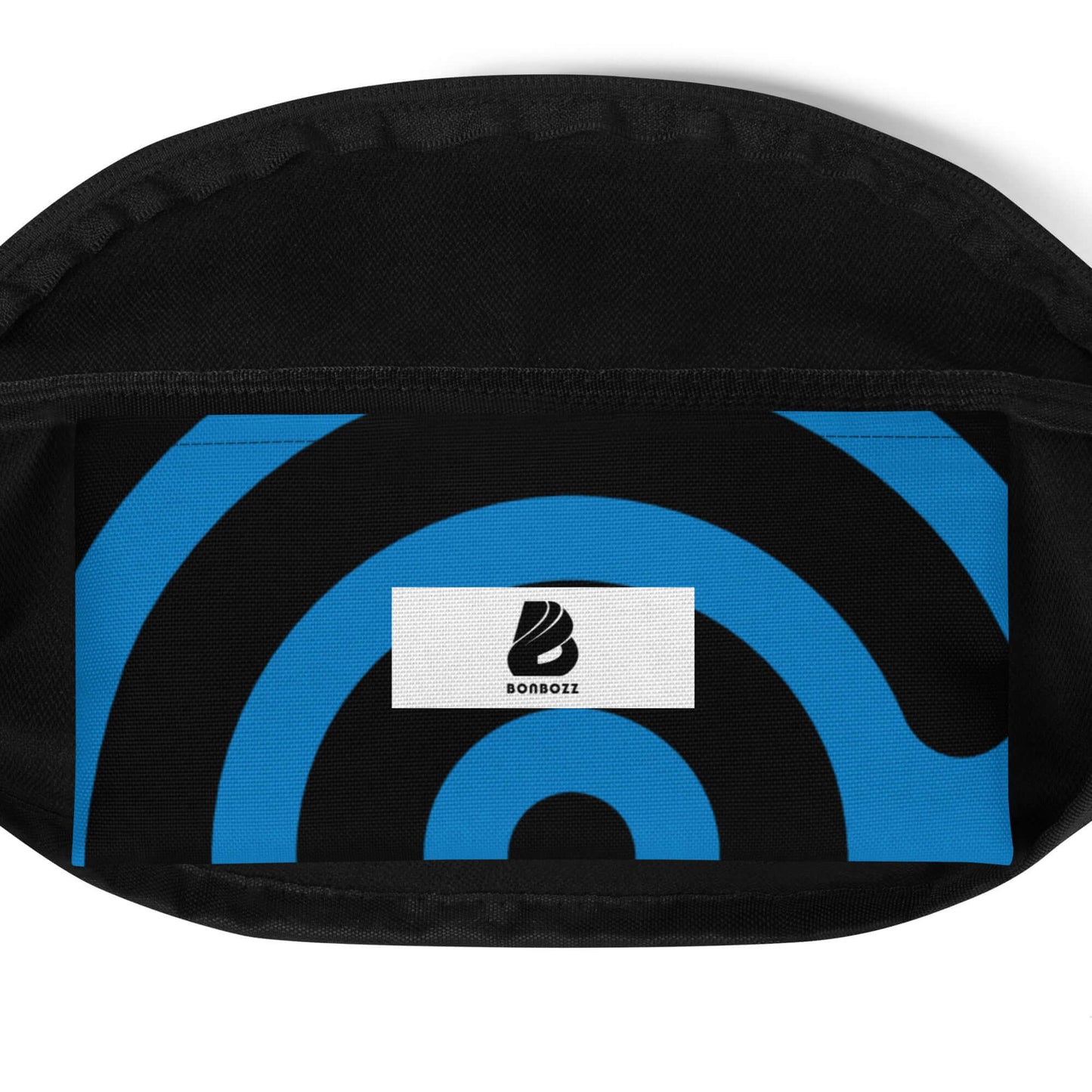 Gürteltasche N°27 in Schwarz mit leuchtend blauen Mustern und Logo, ideal für Festivals und Reisen.