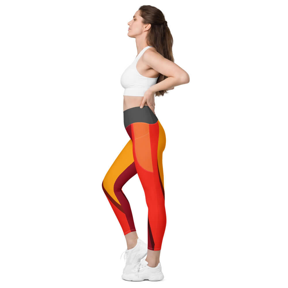 Women wearing Leggings mit Taschen N°0, high-waisted, vibrant colors, side pockets. Perfect for exercise and casual outings.