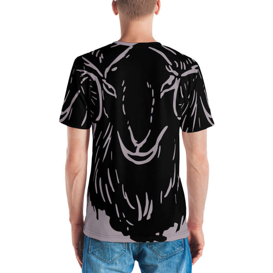 Herren-T-Shirt N°19 with a stylish black goat design on the back, featuring a four-way stretch for ultimate comfort.