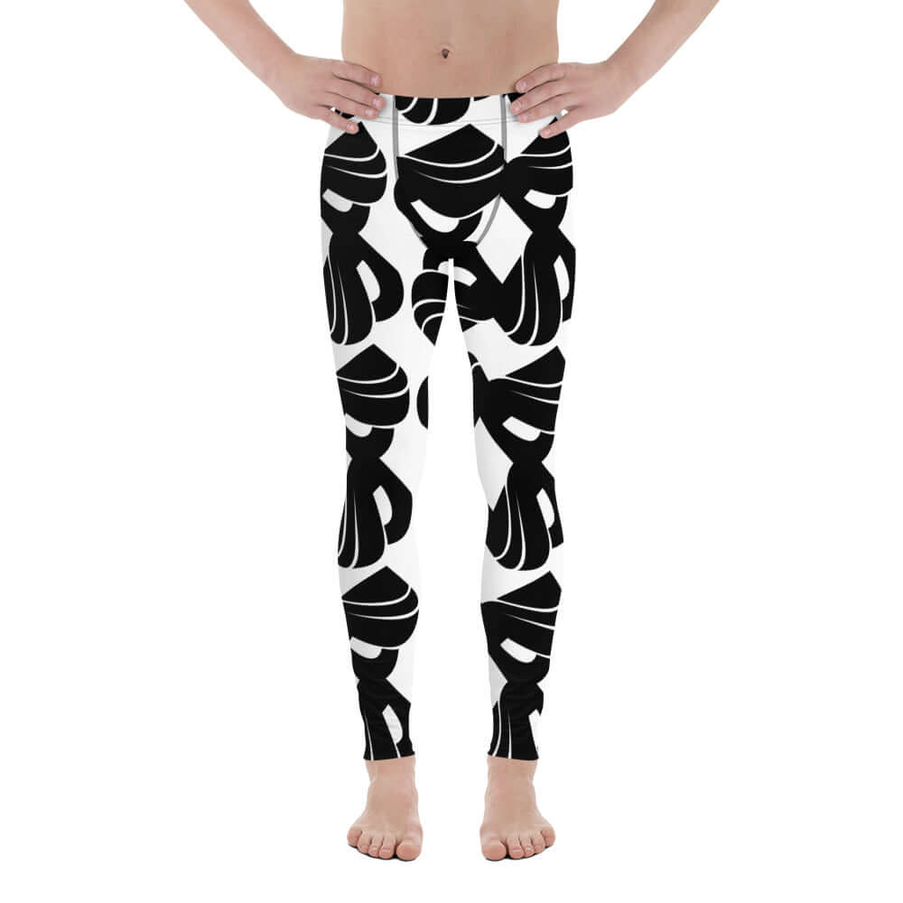 Model wearing Herren-Leggings N°5 with abstract black and white pattern, showcasing super soft and stretchy material for various activities.