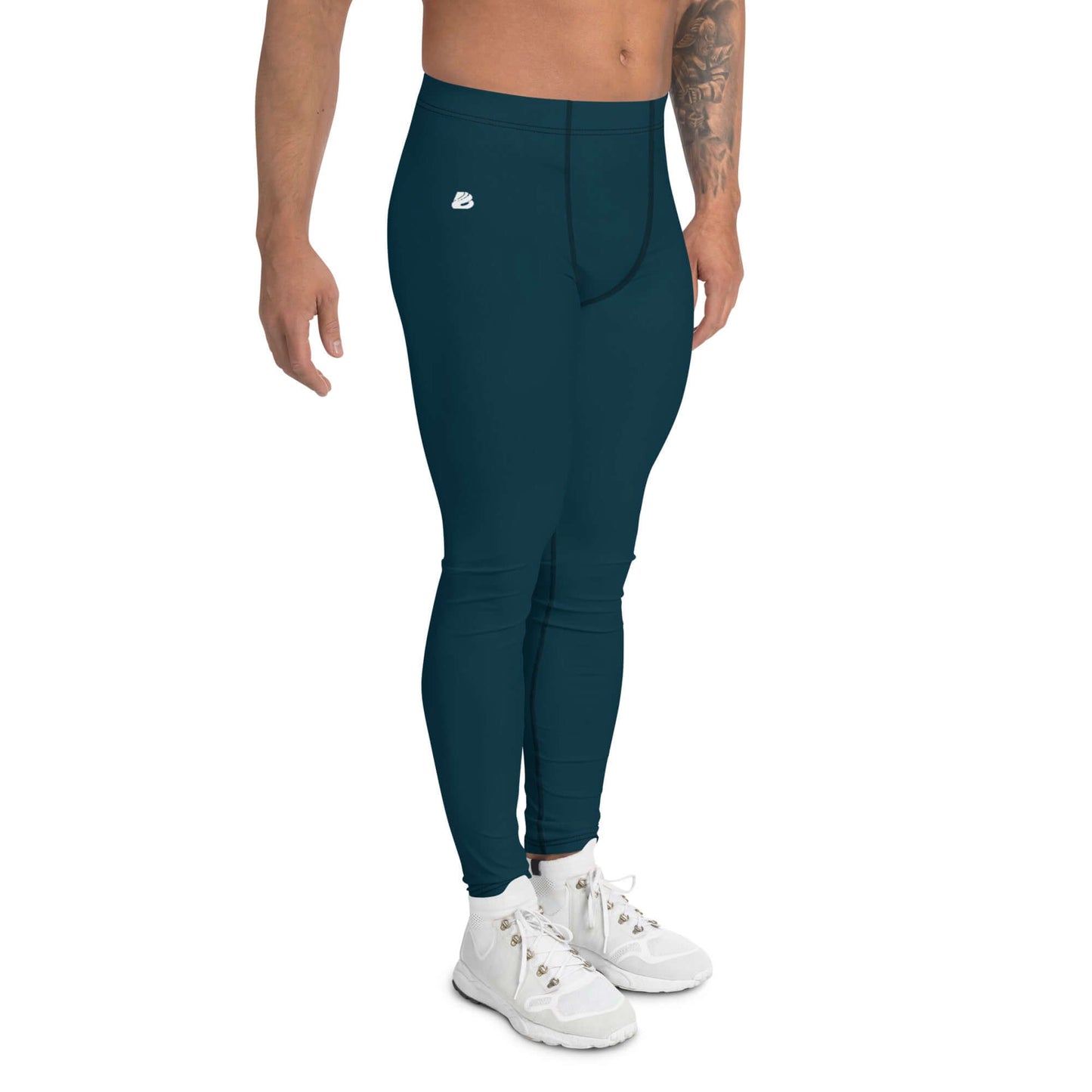 Model wearing Herren-Leggings N°6 in dark color, showcasing four-way stretch material perfect for various activities.