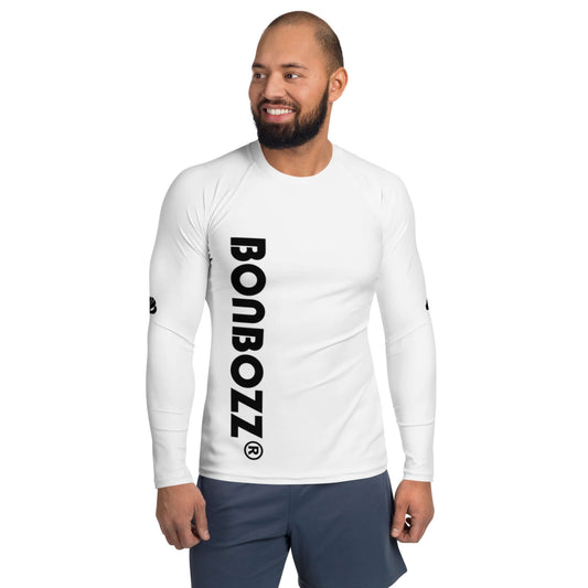 Smiling man wearing white Herren-Rash-Guard N°28 with black pants, outdoor sports wear for sun and weather protection.