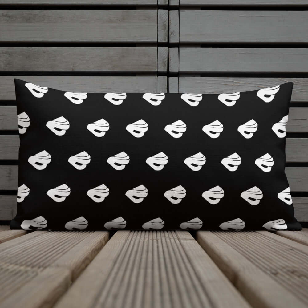 Premium-Kissen N°0 with black and white pattern, adding luxury and style to your home decor. High-quality, form-stabilizing insert included.