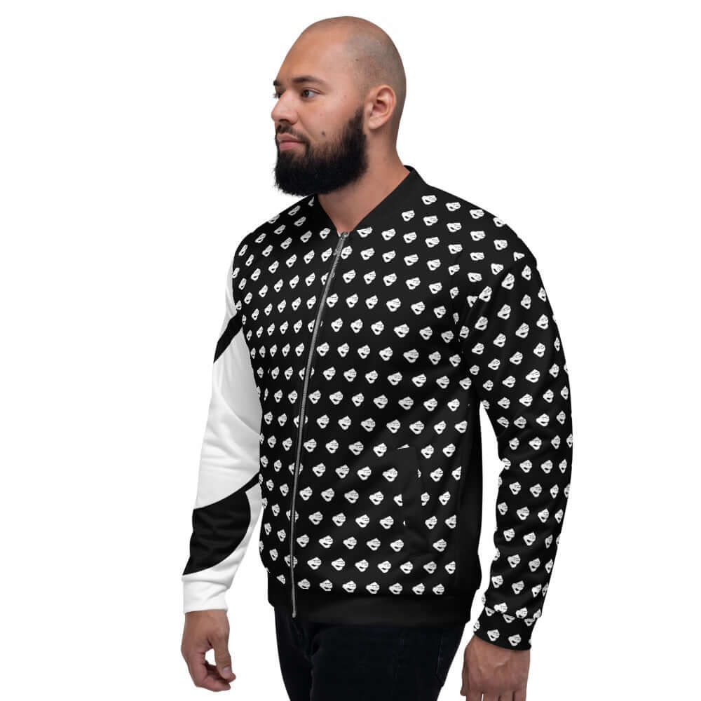 Model wearing Unisex Bomberjacke N°7 with all-over print and relaxed fit, styled with a casual look.