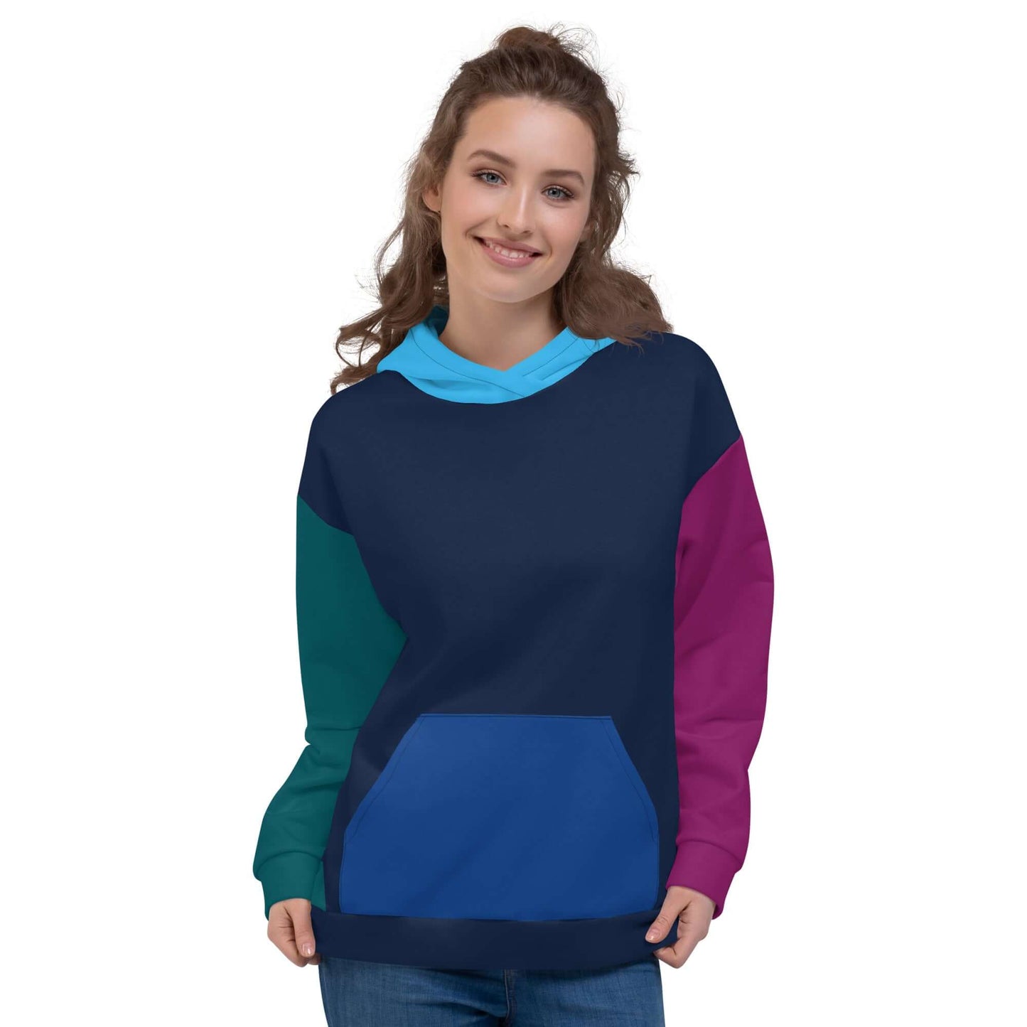 Model wearing Unisex-Kapuzenpullover N°43 showcasing colorful design with soft inner fleece and relaxed fit.