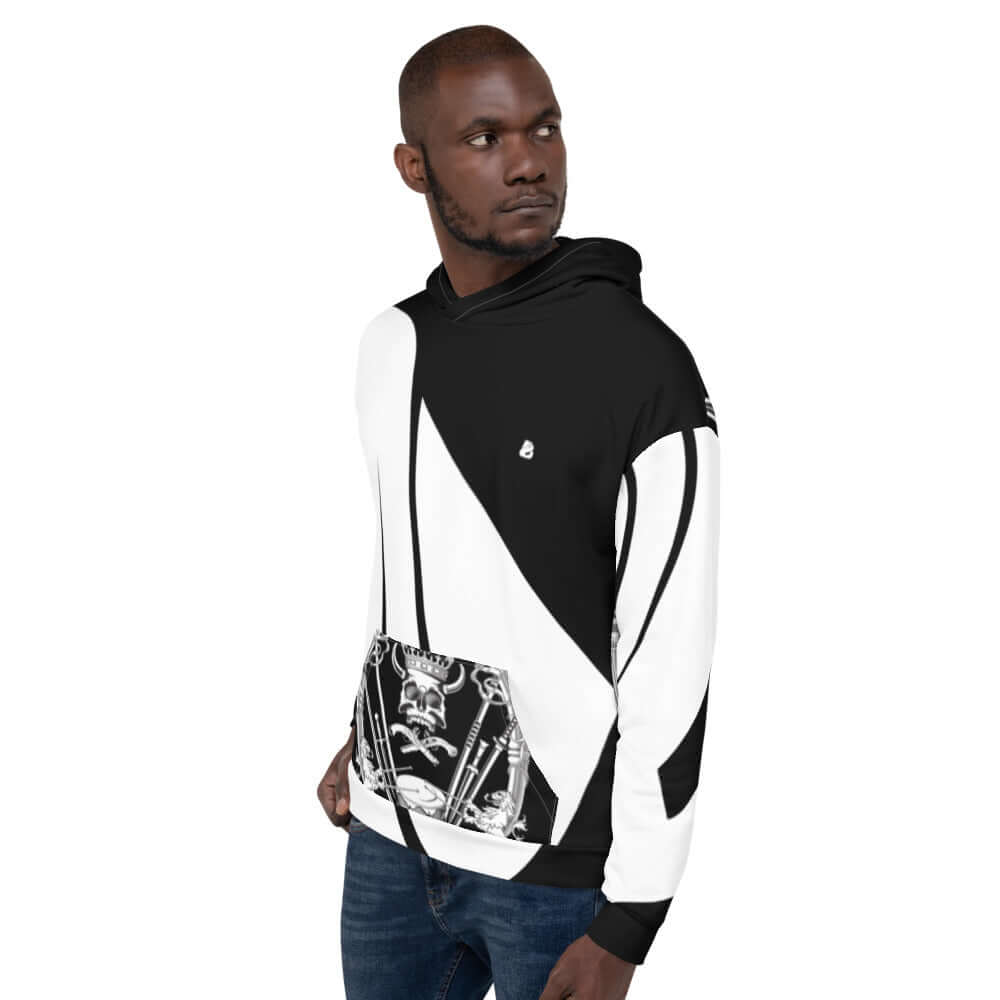 Unisex-Kapuzenpullover N°34 with black and white abstract design, featuring soft fabric and loose fit, ideal for cozy evenings.