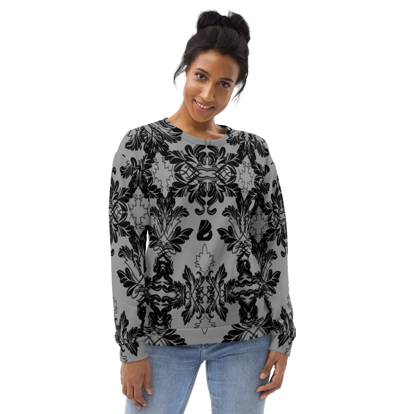 Model wearing a uniquely designed Unisex-Pullover N°28 with intricate black patterns, showcasing the detailed craftsmanship and comfort.