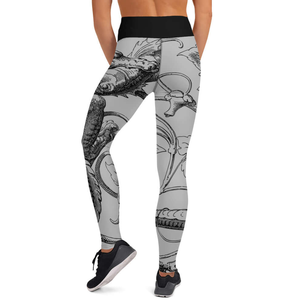 Yoga-Leggings N°15 in gray with black artistic design, featuring super soft, stretchy material ideal for comfort and flexibility.