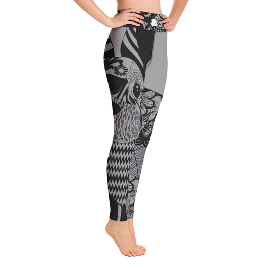 Yoga-Leggings N°11 in black and gray with high waist, four-way stretch, and unique pattern for enhanced comfort and style.