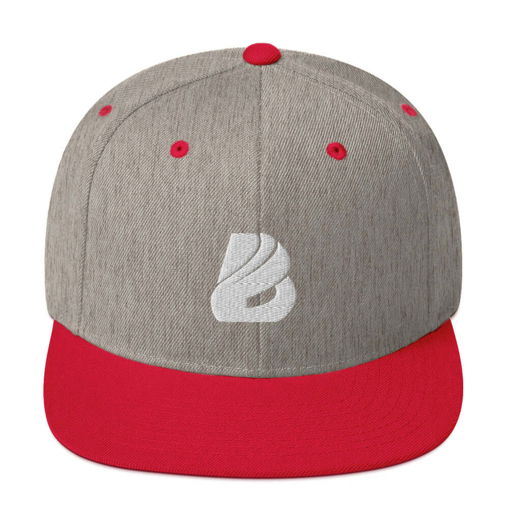 Snapback-Cap N°0 with grey fabric, red brim, and structured design featuring adjustable snap closure for a universal fit.