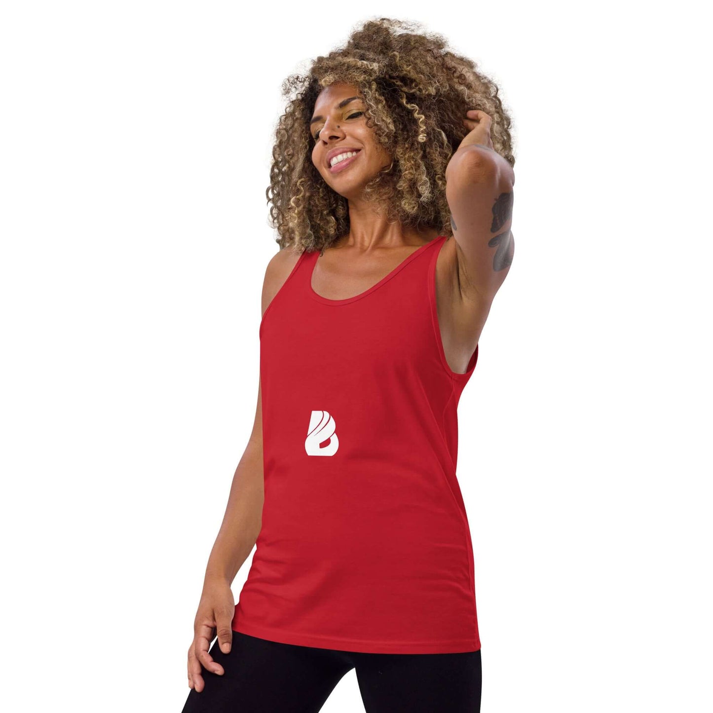 Unisex-Tank-Top N°6 in red, modeled for comfort and style, perfect for those who appreciate quality cotton fabric and classic design.