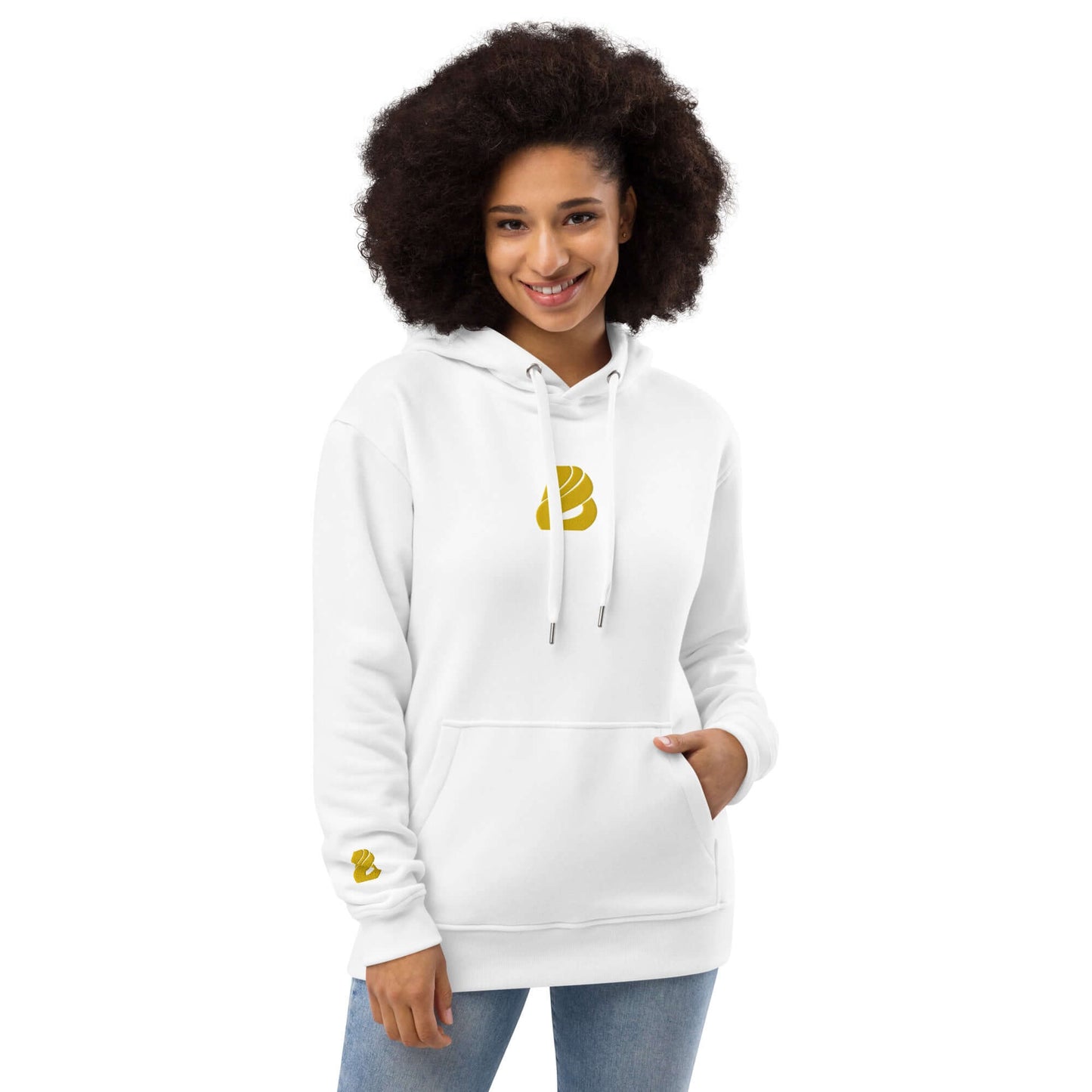 Model wearing Hochwertiger Öko Kapuzenpullover N°9 in white, featuring front pocket and double-layer hood.