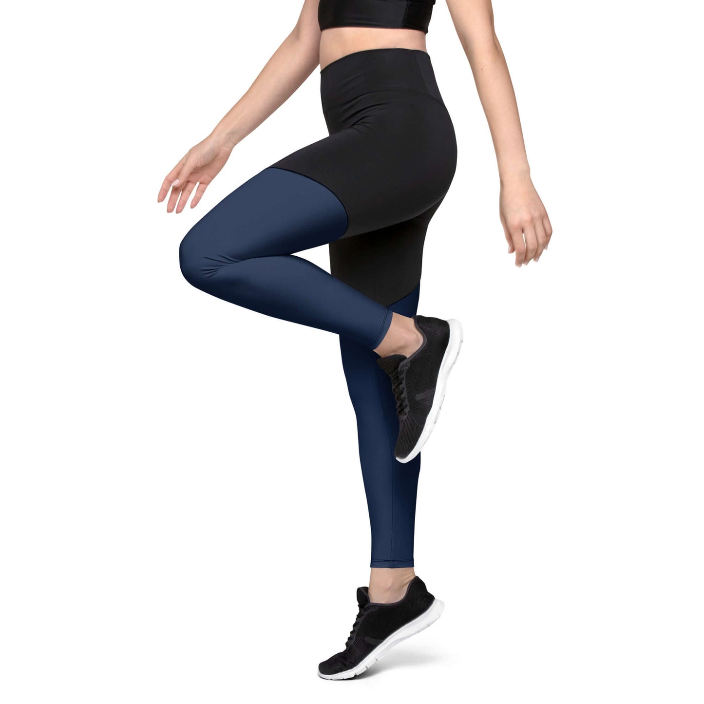 Woman wearing Sport-Leggings N°1 for exercise, showcasing comfort and chic design ideal for active lifestyles.