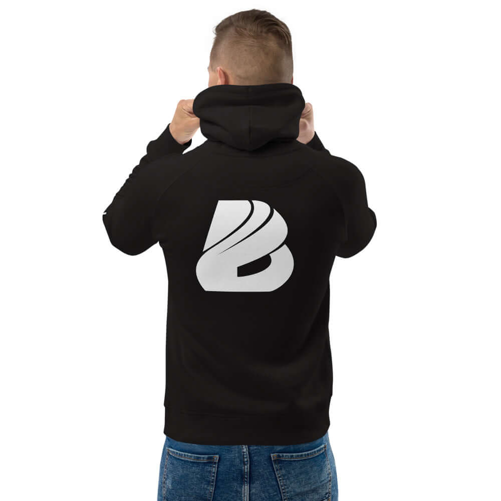 Person wearing Unisex Kapuzenpullover N°35 with logo on back, made from organic cotton and recycled polyester.
