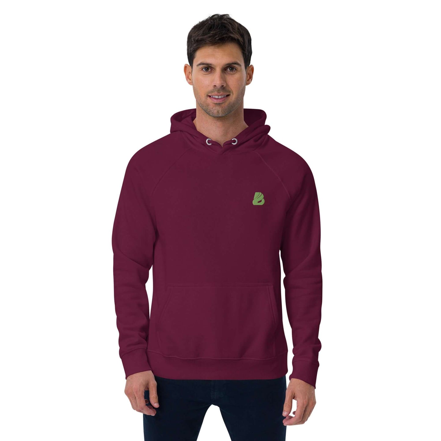 Man wearing Unisex Bio-Raglan-Hoodie N°0 in burgundy color with green logo, showcasing casual and comfortable fashion style.