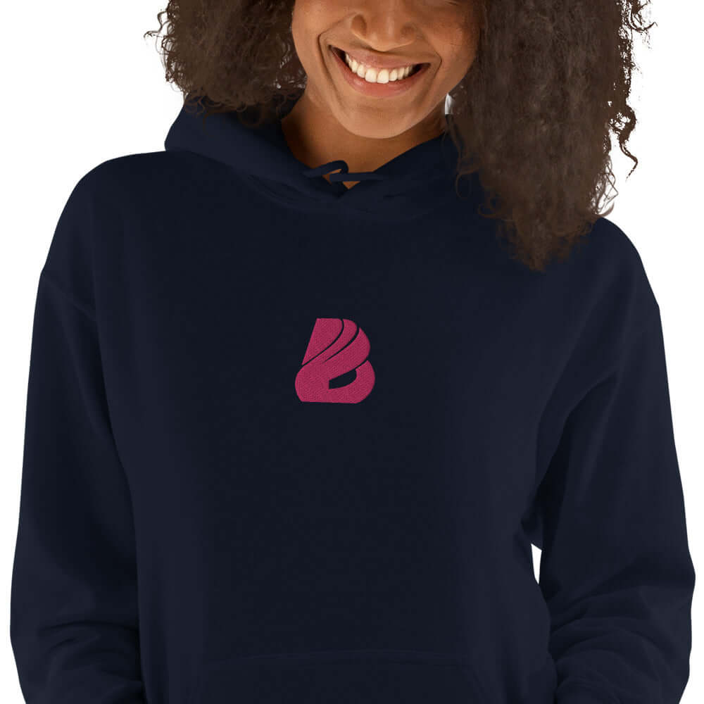 Unisex-Kapuzenpullover N°44 in navy with logo, featuring a soft comfortable fit perfect for cool evenings.