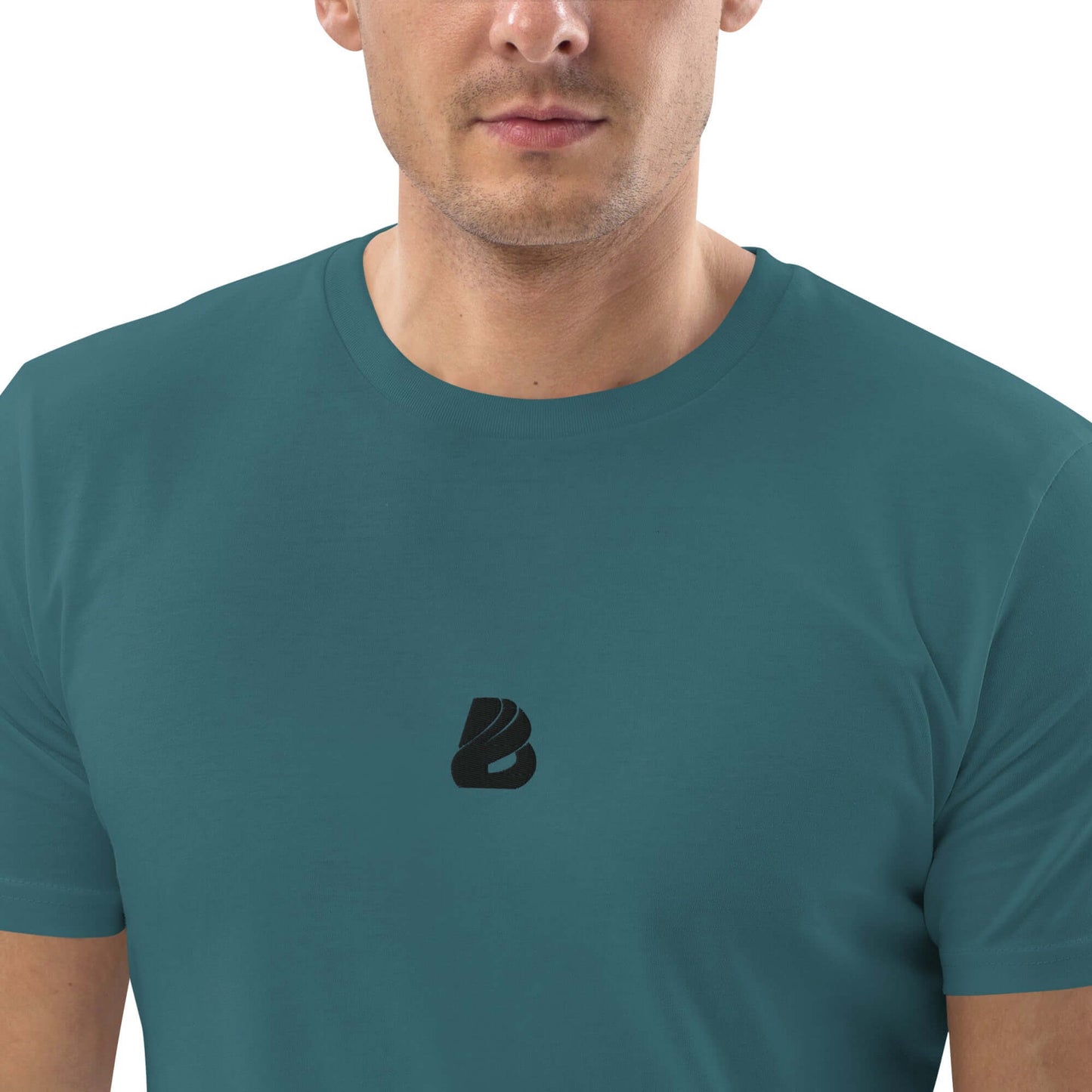 Unisex-Bio-Baumwoll-T-Shirt N°0 aus 100 % organischer Baumwolle in blau, umweltfreundlich, mittleres Profil vor neutralem Hintergrund