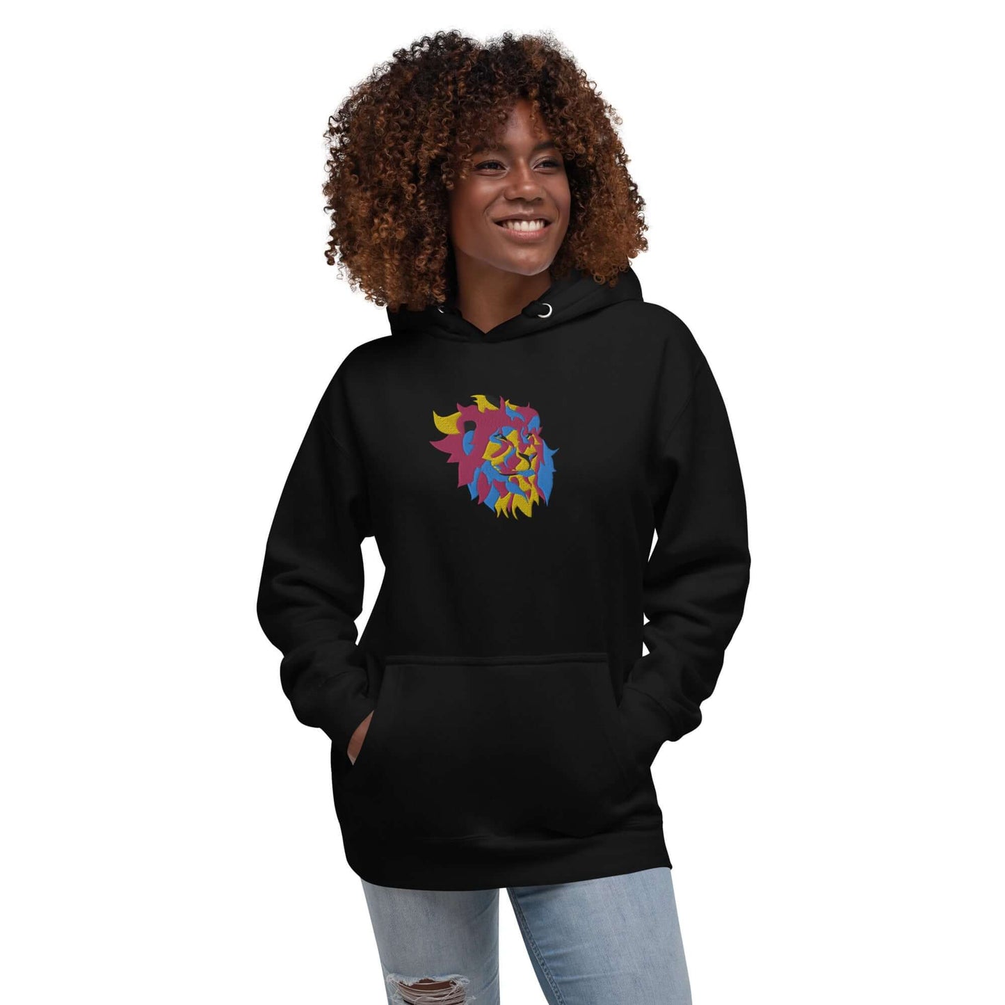 Woman wearing Unisex-Kapuzenpullover N°40 with lion graphic, black hoodie with kangaroo pocket and colorful design