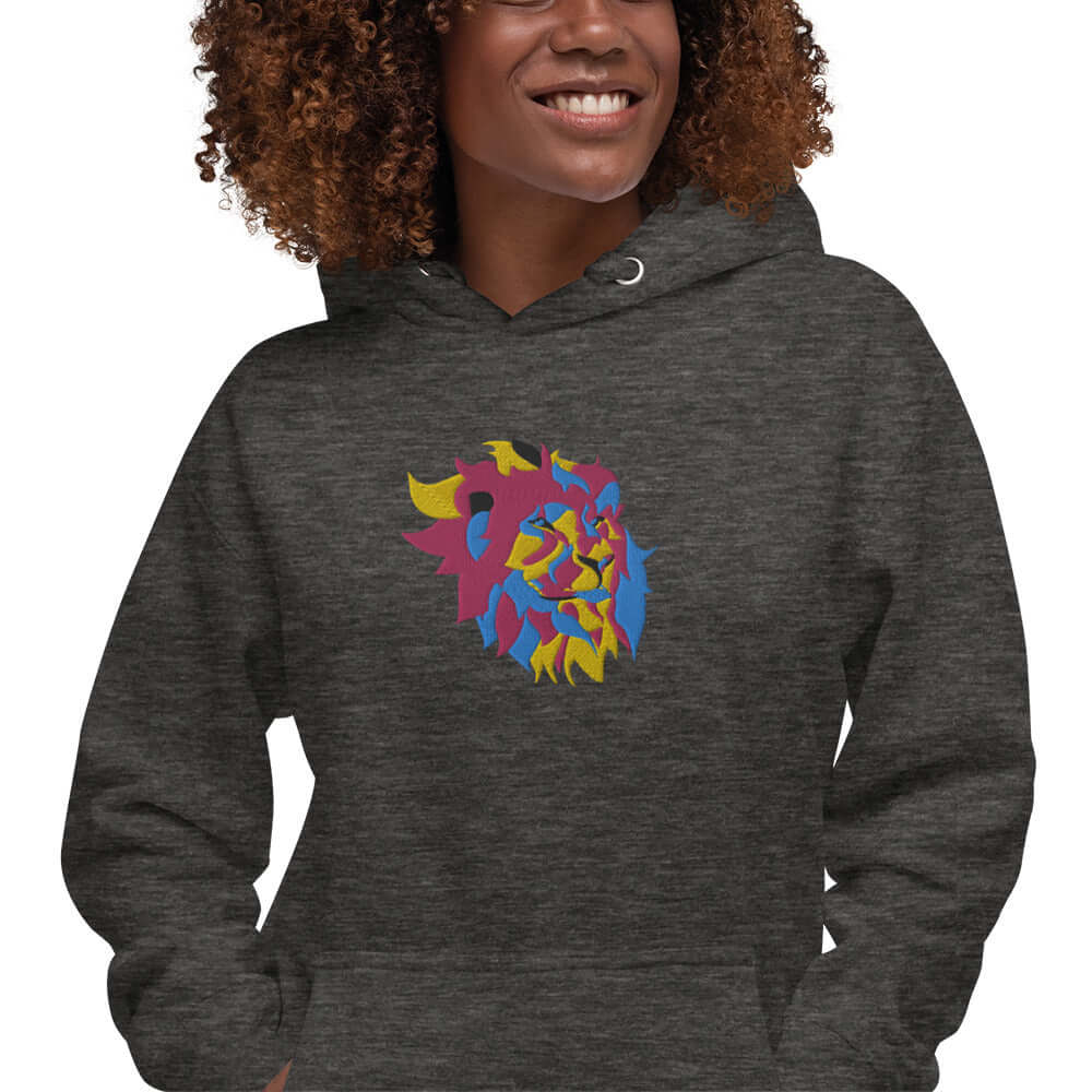 Unisex-Kapuzenpullover N°40 with colorful lion design, featuring soft cotton blend, kangaroo pocket, ideal for cool evenings.