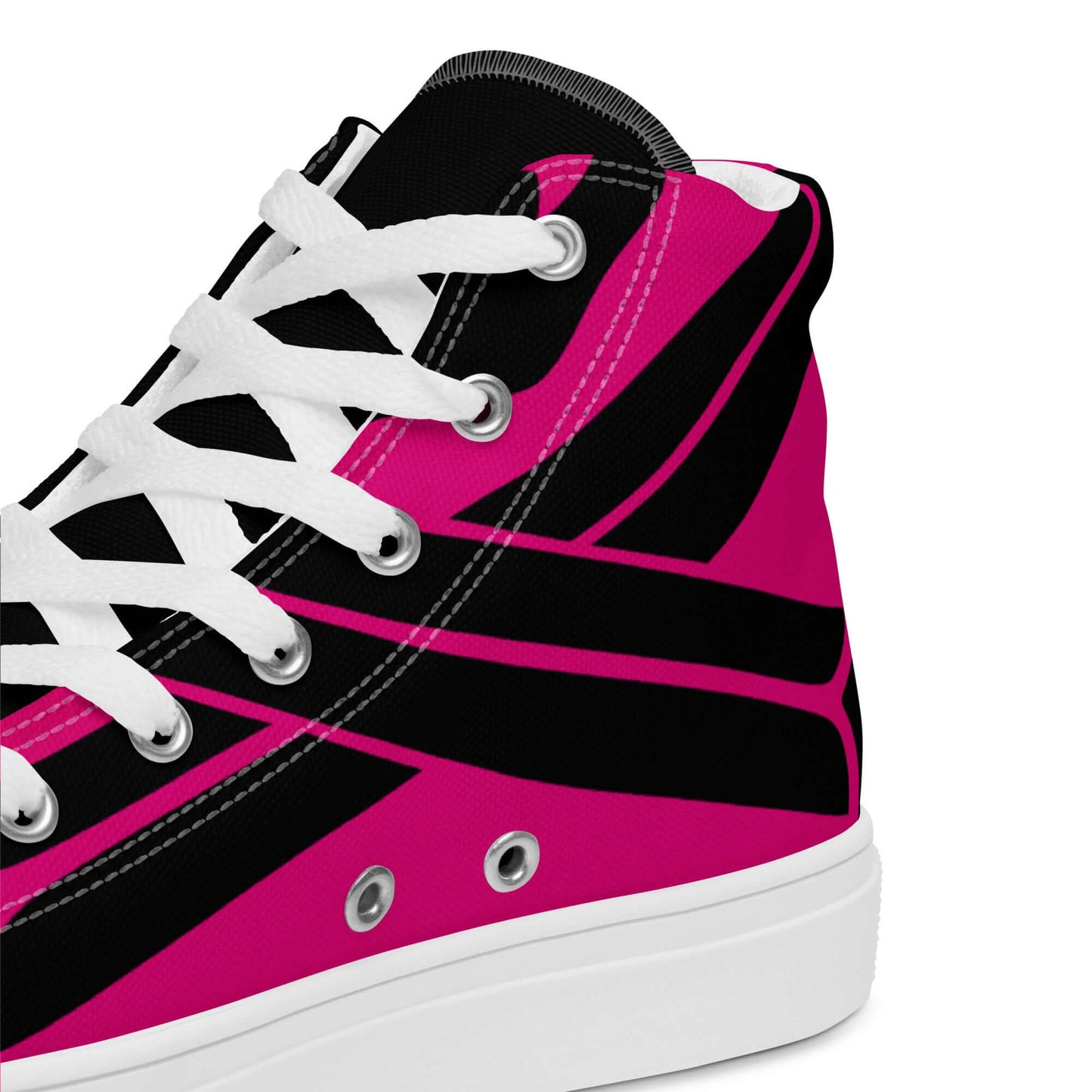 High-top Leinenschuhe für Damen in Pink und Schwarz mit weißen Schnürsenkeln und gepolstertem Kragen.