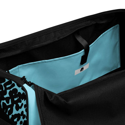 Interior view of Weekender N°27 bag with spacious compartments and zippered pocket, perfect for travel or gym essentials.