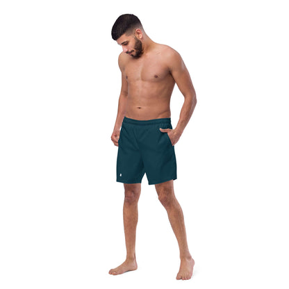 Man wearing Herren-Badehosen N°15, quick-dry breathable swim shorts with pockets and silky lining, ideal for summer days.