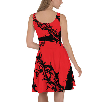 Rotes ärmelloses Skater-Kleid N°8 mit elegantem Muster für Damen, zeigt ausgestellten Rock und elastische Taille von hinten.