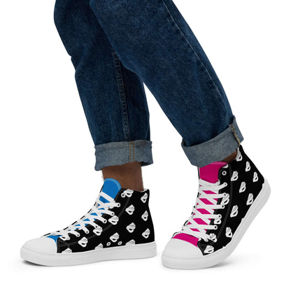 Person wearing colorful High-Top Leinenschuhe für Herren N°7 with jeans, showcasing stylish handmade design and breathable lining.