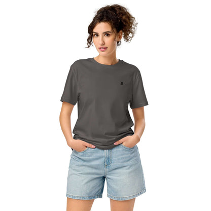 Mittelschweres Unisex Bio-T-Shirt aus Bio-Baumwolle in klassischer Passform, ideal für umweltbewusste und stilvolle Outfits.