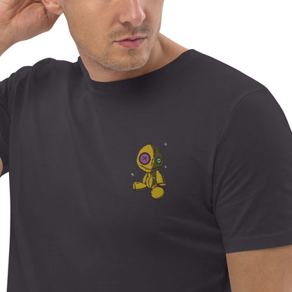 Man wearing black Unisex-Bio-Baumwoll-T-Shirt N°1 with unique design, made from 100% organic cotton, eco-friendly fashion.