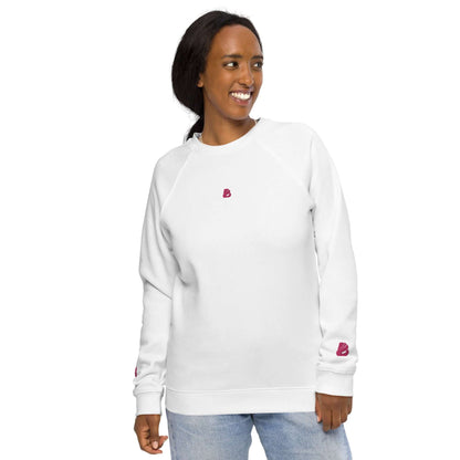 Woman wearing Unisex Bio-Raglan-Pullover N°3, white stylish pullover, comfortable fleece-lined sweater with 100% organic cotton.