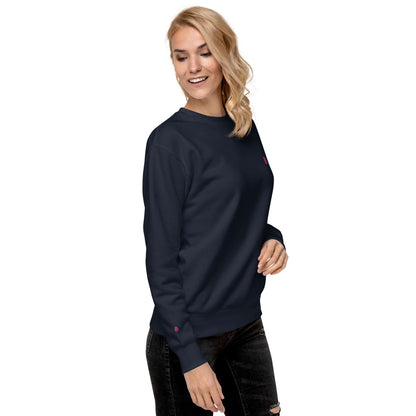 Unisex-Premium-Pullover N°1 in navy blue, featuring ribbed crew neck and cuffs, styled for a trendy streetwear look.