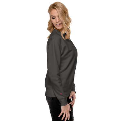 Unisex-Premium-Pullover N°1 worn by model, showcasing classic sweatshirt design with ribbed neckline and long sleeves for casual style.