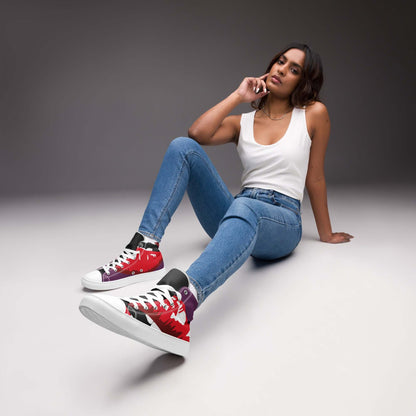 Model wearing High-Top Leinenschuhe für Damen N°2 with red and black design, sitting on white background with casual outfit.