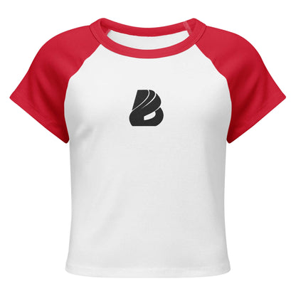 Kurz geschnittenes Feinripp-Raglan-T-Shirt für Damen in Rot und Weiß mit modernem Baseball-Stil, kurze Passform und weiche Struktur.
