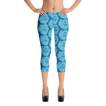 Capri-Leggings N°2 in floral blue pattern, super soft and comfortable, four-way stretch, UV protection, perfect fit for active wear.