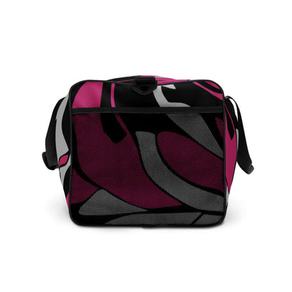 Weekender N°7 multi-colored travel and gym bag with adjustable straps and zipper pockets for travel and fitness essentials.