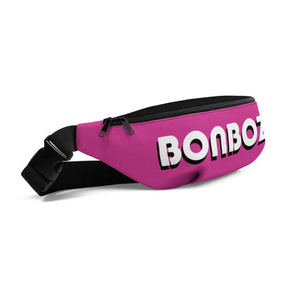 Pink Gürteltasche N°5 with adjustable strap, ideal for festivals and travel.