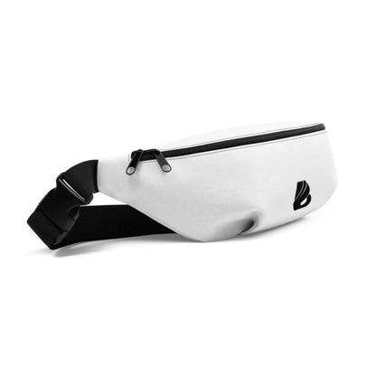Gürteltasche N°14 in weiß mit verstellbarem Riemen und Reißverschluss, ideal für Reisen und Festivals.