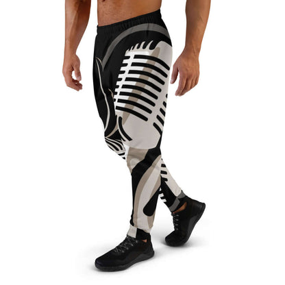 Herren-Jogginghose N°8 with microphone print design, perfect for jogging or a relaxed evening, made from soft cotton blend fabric.