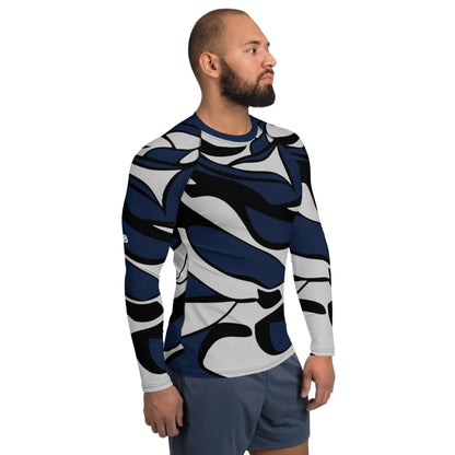 Herren-Rash-Guard N°27 long sleeve shirt in abstract blue, black, and white design, worn by a model, offers sun and wind protection during sports.