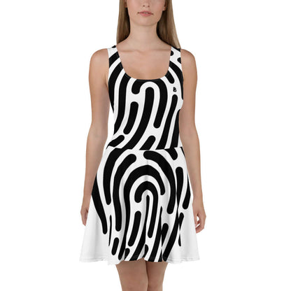 Skater-Kleid N°2 ärmelloses Dress mit lebendigen Mustern, ausgestellter Rock und elastische Taille.